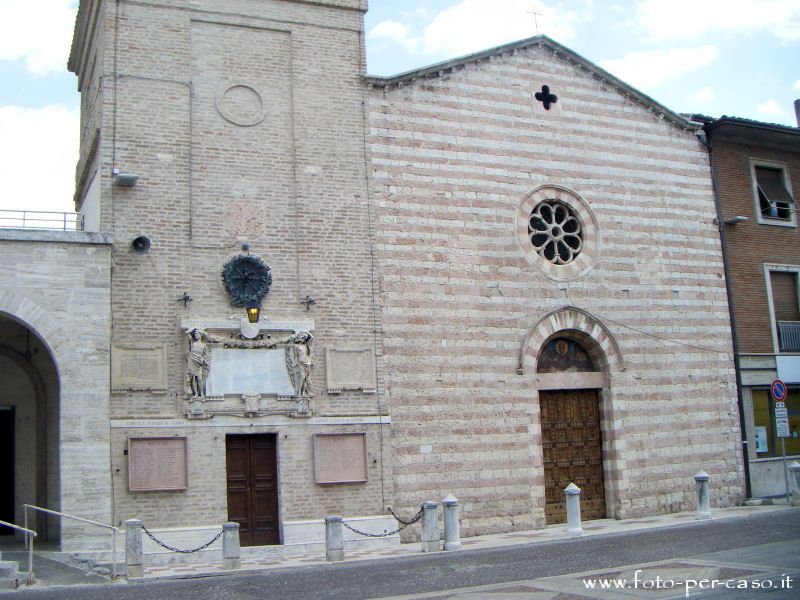 Galleria foto della Chiesa di Michele Arcangelo a Bastia