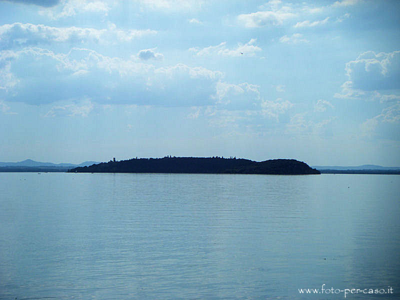 Lago Trasimeno (Passignano sul Trasimeno) - Ingrandisci la foto