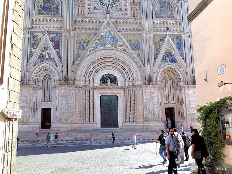 Il Duomo - Ingrandisci la foto