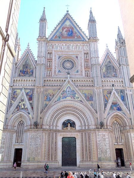 Il Duomo - Ingrandisci la foto